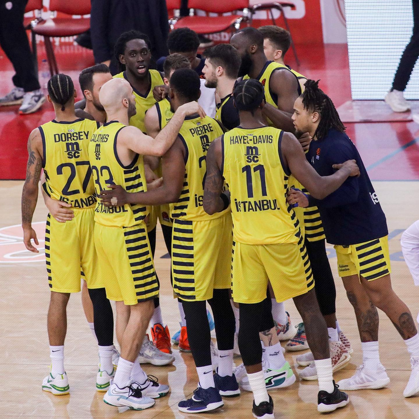 意甲俱乐部球衣胸前广告赞助费TOP10：米兰双雄3000万并列第1（意甲球队球衣胸前赞助费前十：米兰双雄以3000万并列榜首）