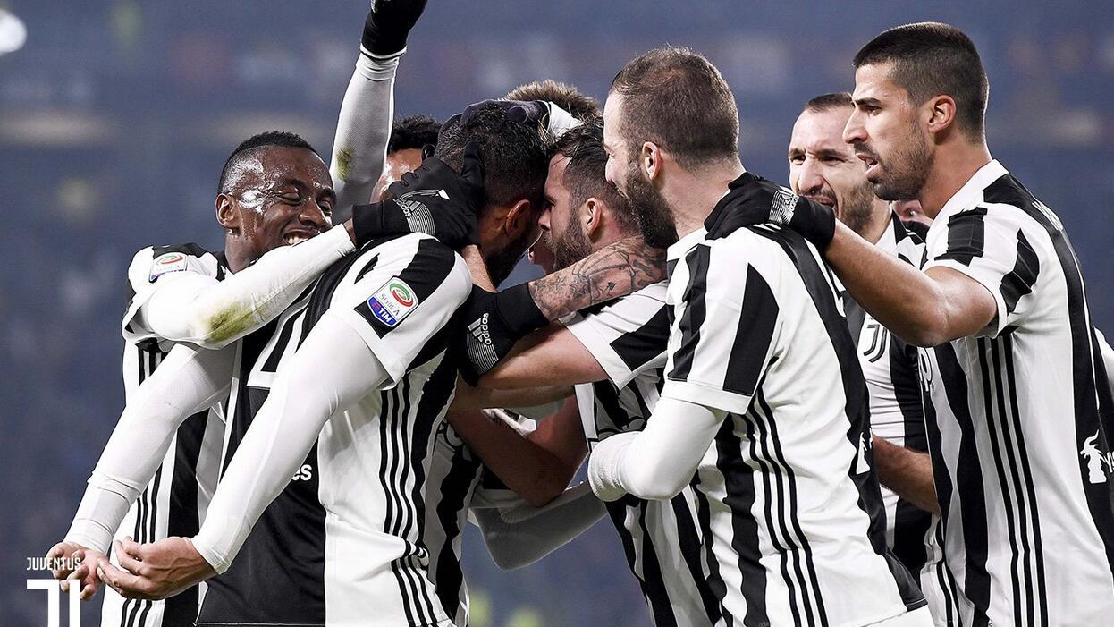 2米门将&“6国元帅”：两名法国球员随阿森纳U16夺冠（两位法国小将随阿森纳U16夺冠：2米门神与“六国元帅”）