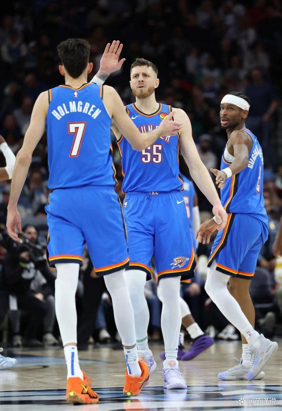 本赛季珀尔特尔缺席，猛龙在内线场均净负对手8.1分（珀尔特尔本季缺阵，猛龙内线每场净落后对手8.1分）