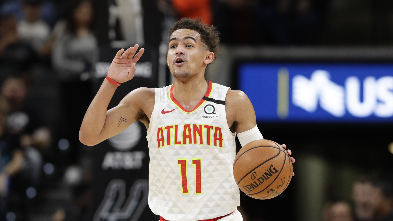 西主帅：亚马尔和卡瓦哈尔迫不及待想拥抱，放弃球员让我痛苦（西班牙主帅：亚马尔与卡瓦哈尔恨不得马上相拥，淘汰球员令我煎熬）