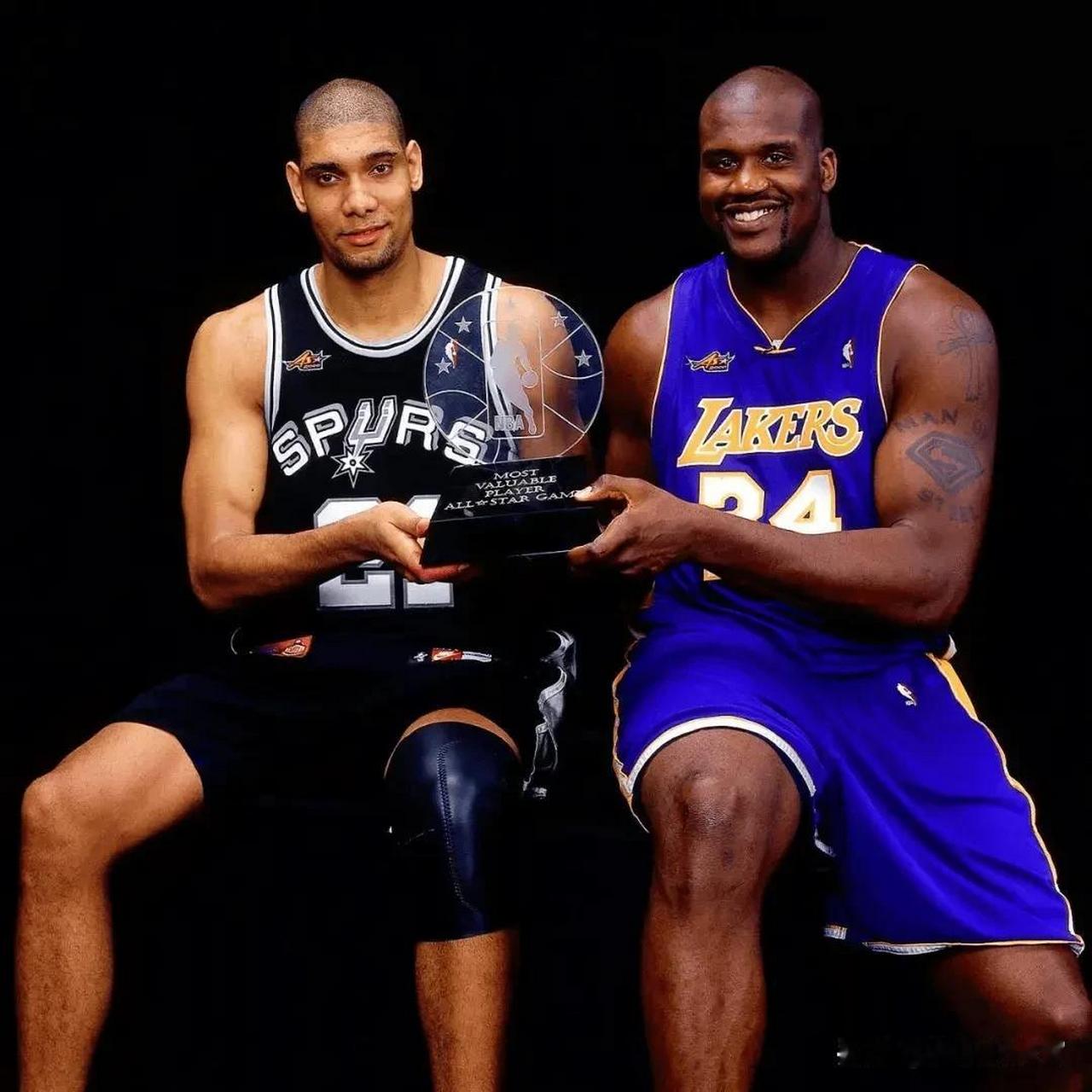 🎮HLE 2-0 DK：许哥一分钟倒两次无力再战，HLE再下一城（🎮HLE 2-0 DK：许哥一分钟连倒两次无力回天，HLE再取一城）