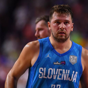 韩足晚报（2025.12.7）济州双杀三星保级成功（韩足晚报（2025.12.7）：济州主客场双杀水原三星，成功保级）