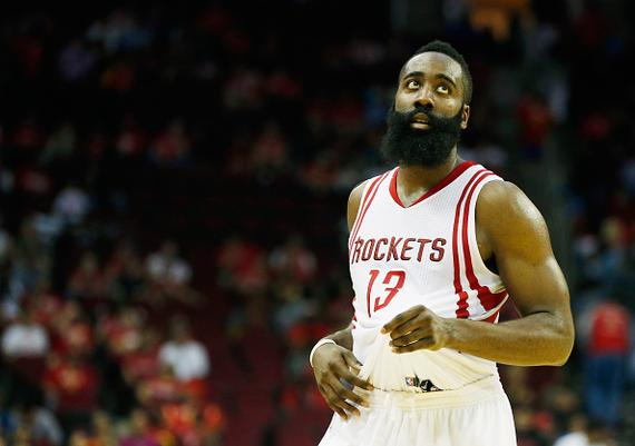 佩佩的成人女星女友：没花过他钱；他30岁生日我给他花了3万（佩佩成人影星女友：从没花过他的钱，他30岁生日反倒是我出了3万）